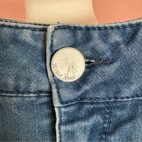 Seven Women’s Jeans size 10 Booty Shaper Medium Wash - Picture 3 of 8